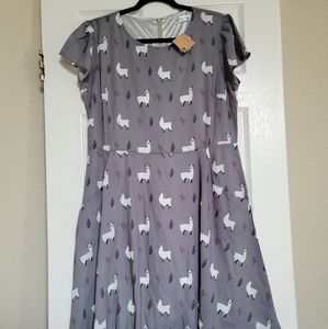 NWT Fuego llama dress
